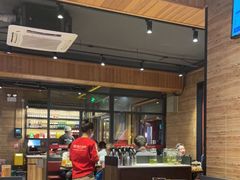 大堂-管氏翅吧(护国寺店)