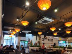 大堂-姐妹临高乳猪店(海垦路店)