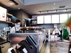-星巴克(上海虹桥南丰城办公楼店)