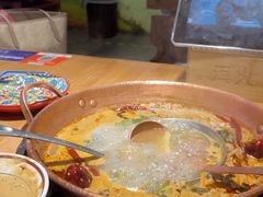 -洱火云南酸菜牛肉火锅(石景山当代商城店)