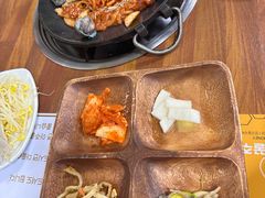 -城山辣炒黑猪肉