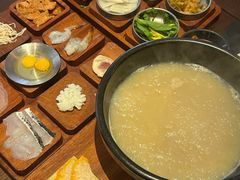 -银米·云南传统过桥米线(双廊黑金冠店)