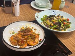 -荣基四海一家·家常菜·海鲜大排档(新安店)