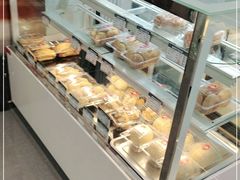 -白玉兰食品(汇联商厦店)