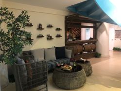 -新蝶变皮肤管理中心