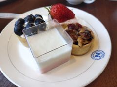 -南郊宾馆·风味自助餐厅·山东十六地市特色菜