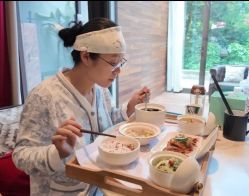 -尚圣月子会所·庄园式月子中心(萧山湘湖店)