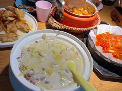 -九锅一堂酸菜鱼(学府凯德店)