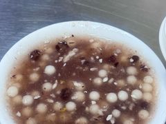 -芳婆糕团店(王府大街店)