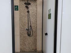 -上海浦东康桥绿地假日酒店