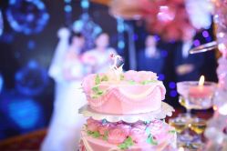 -艾米婚纱&婚礼策划