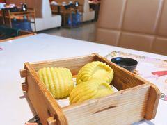 反斗榴莲松糕-隆隆金大茶楼(明珠广场店)