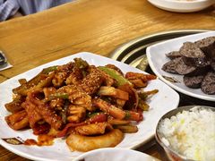 -喇喇排骨火锅·传统韩式脊骨汤(望京西园总店)