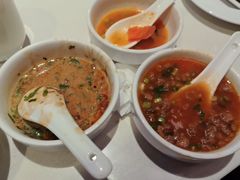 -海底捞火锅(长宁路龙之梦店)