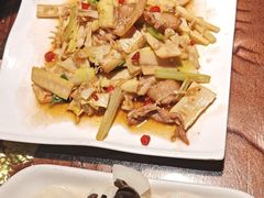 -缪氏川菜(深圳北站缤果空间店)