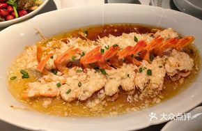 Steamed Giant Shrimp with Garlic and Vermicelli
