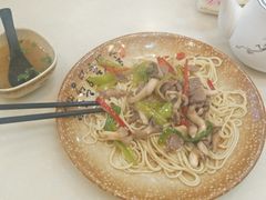 -伊鼎牛肉面(潍坊路店)