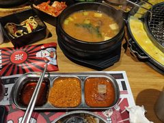 -青瓦炭韩潮烤肉(花园道店)