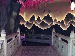 -韵秋荷(宝山龙湖天街店)