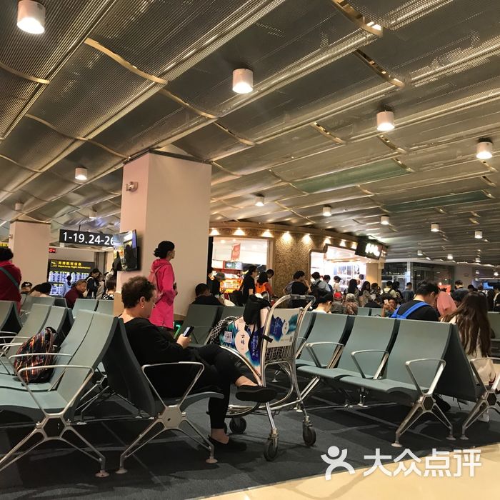三亚凤凰机场内部图片图片