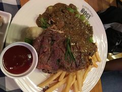 -皇冠自酿啤酒坊(中国红街5号楼店)