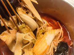 -街角等你.大连海鲜烧烤.经典铁板海鲜串(西安路店)