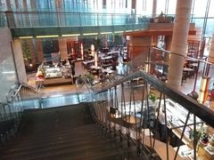 景观位-松山湖凯悦酒店·Café自助餐厅·周末火舞秀表演