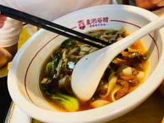 -呷佬·长沙手工米粉(金沙江路店)