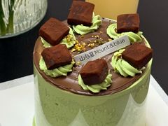 -山与蓝·轻糖鲜果蛋糕(勒泰店)
