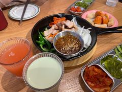-WOW LUCKY创意韩料(龙阳广场店)