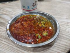 卤油碟-学街秀兰麻辣烫(眉山分店)