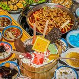 在北京花5块💰点满一桌甜品‼️还能无限续杯