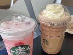 -星巴克(香港国际机场44号闸店)