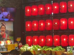 -吃饭皇帝大土家民族菜(正大广场店)