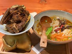 -百春原湖南牛肉粉(百联世纪店)