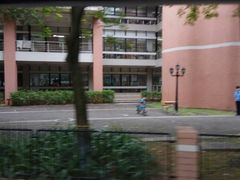 -广东外语外贸大学(白云山校区)