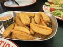 -Tube station站点比萨(王府井百货店)