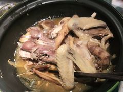 茶香入骨的毛峰生焖鸡-刀板香·安徽菜(国购IFC店)