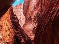 -天山神秘大峡谷