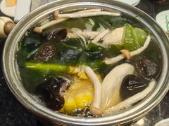 -海鲨湾海鲜会馆(百家湖1912店)