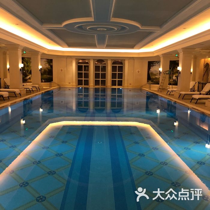 大连一方城堡豪华精选酒店