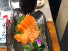 三文鱼刺身-热血兄弟·炭火烤肉(融侨中心店)