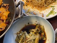 -川流不息·地道川菜·小龙虾(松东路店)