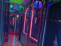 -路边边.炒菜烧烤.音乐餐厅(良乡长虹店)