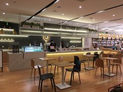 -新华书店(保利水城店)