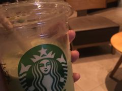 -星巴克臻选(宁波北仑银泰城店)