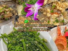 -小海豚•老字号海鲜餐厅(天涯店)