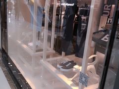 -BURBERRY(上海港汇恒隆广场店)