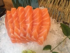 厚切三文鱼份-尺山寸水日料(马桥满天星店)