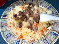 -伊带伊路新疆美食府(呼家楼店)
